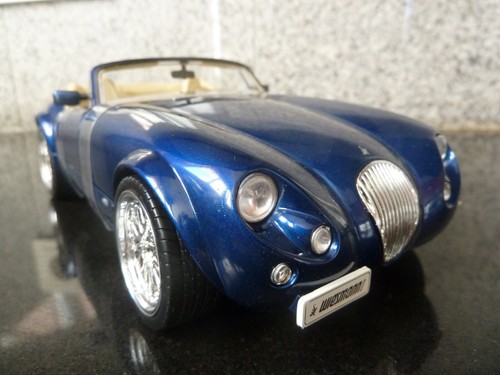 Revell wiesmann roadster - revell,,